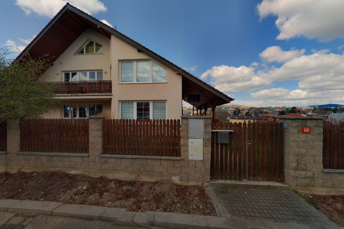 Ze škatulky, s.r.o.