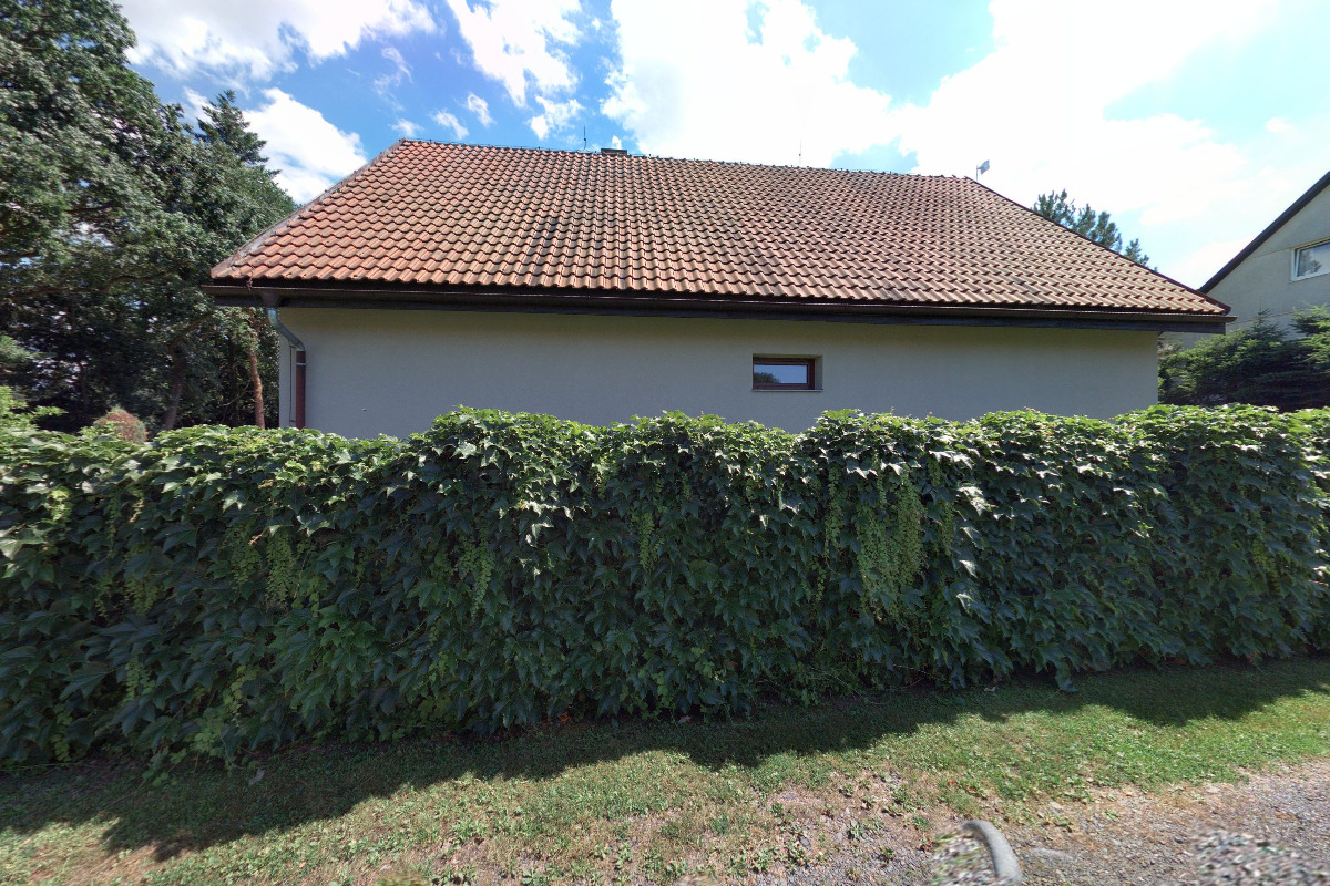 Michal Šimák, realitní makléř - QARA