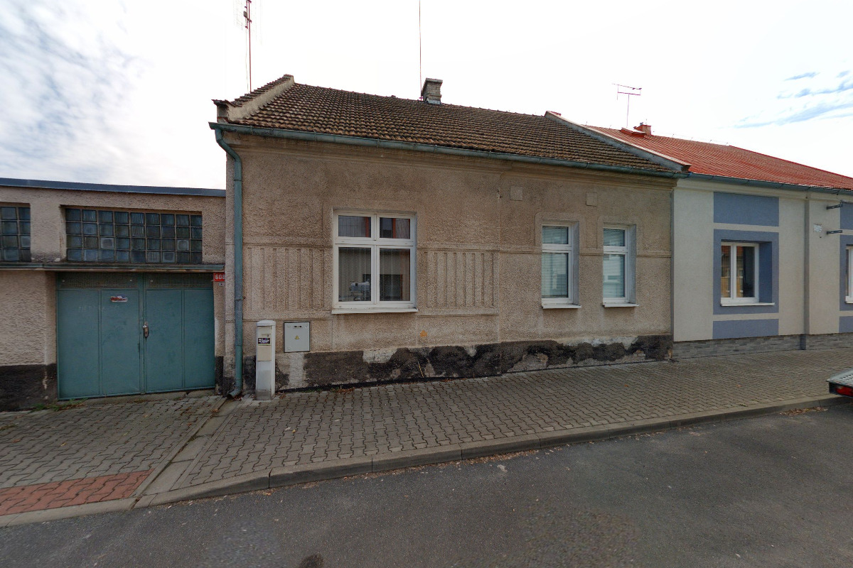 Úklidové práce, spol. s r.o.