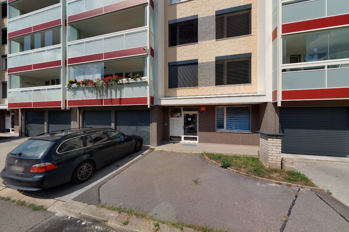 A SERVIS LIPKA, s.r.o.