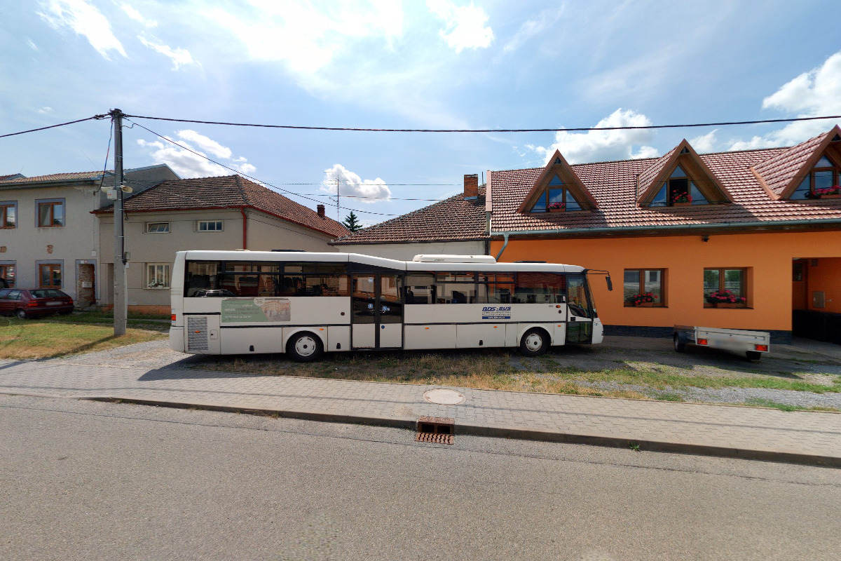 Autobusová doprava Vilém Leonhard