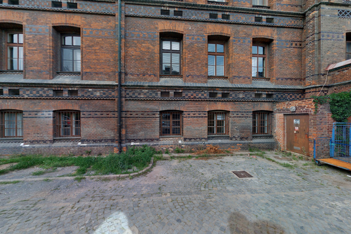 Jednotka intenzivní péče pro gynekologickou část kliniky VFN a 1. LF UK