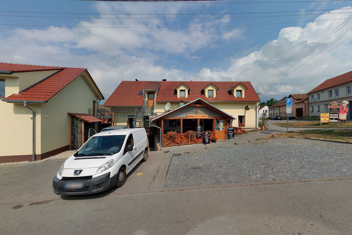 Hospůdka Malá, ale naša