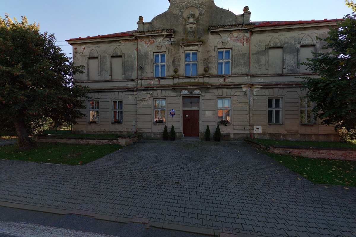 Čankovice - obecní úřad foto 1