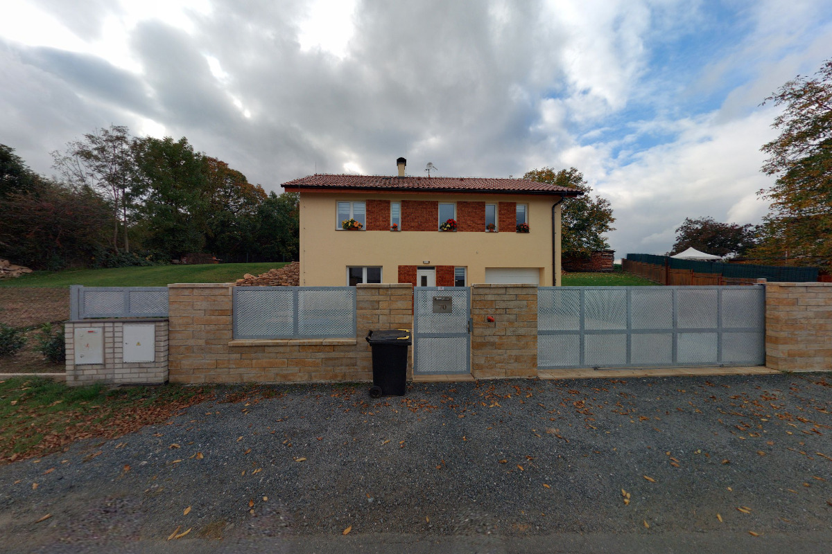 Jan Svoboda - Výroba a prodej zbraní