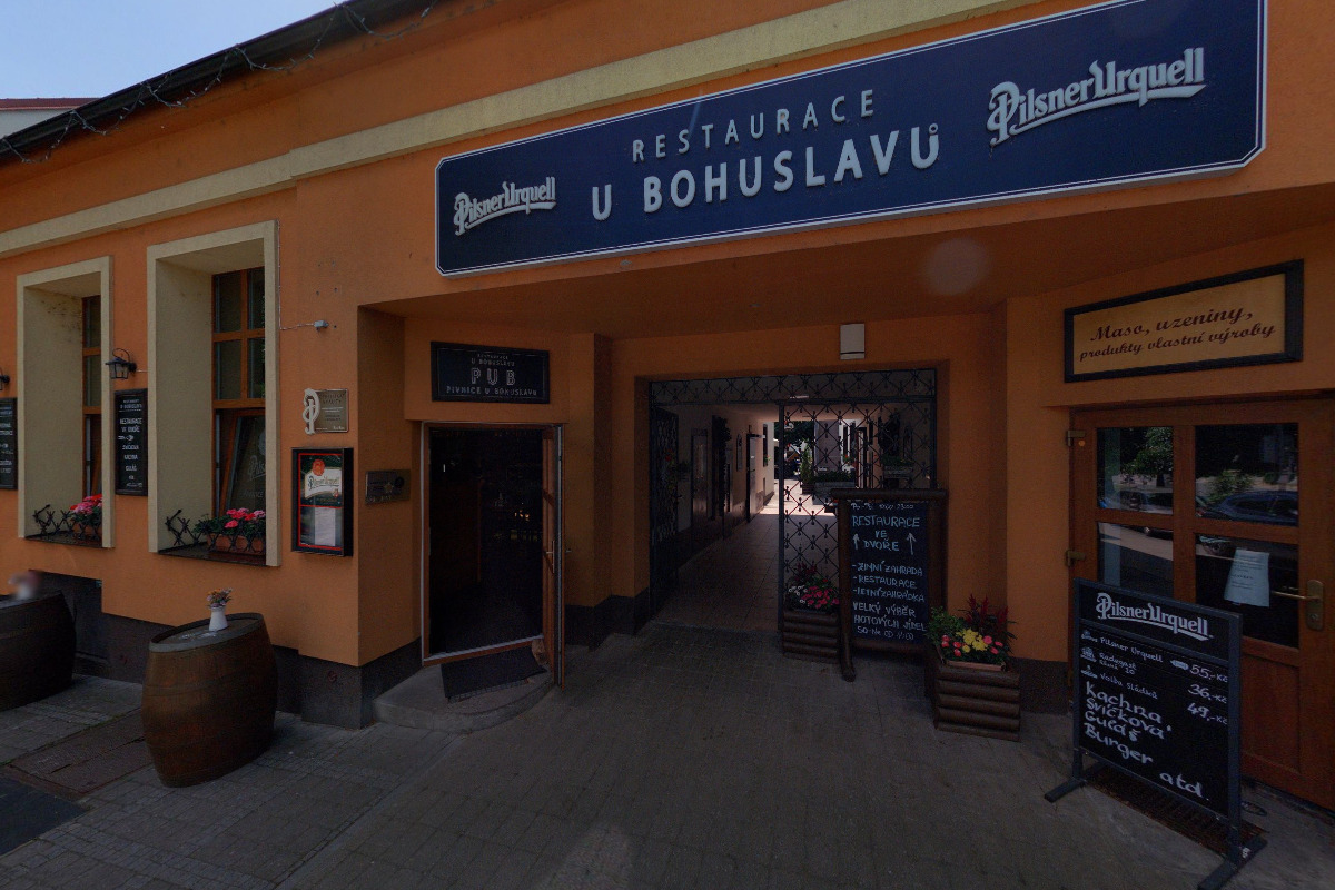 Nabíjecí stanice na elektrokola Restaurace u Bohuslavů