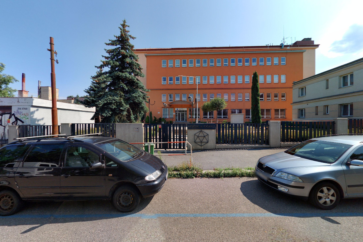 Vyšší odborná škola informačních studií foto 5