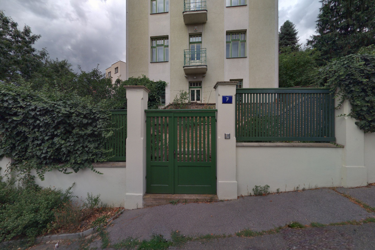 BIOGRAF JAN SVĚRÁK, s.r.o.