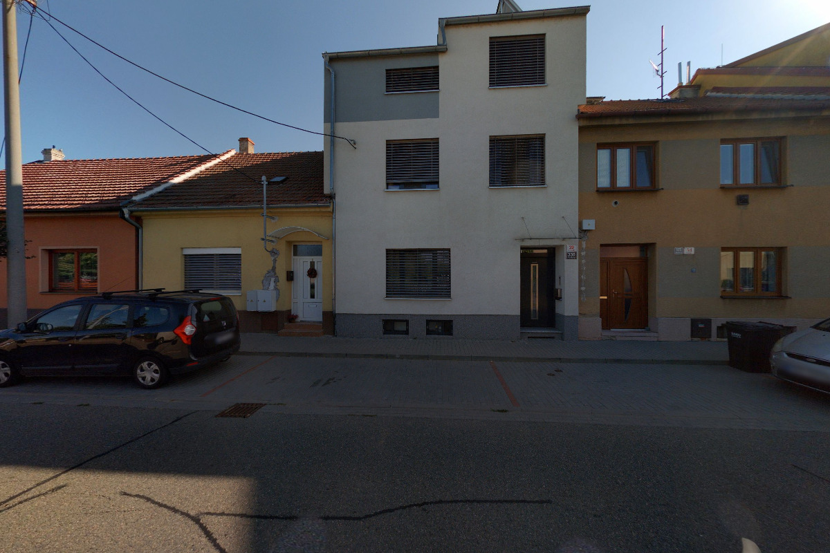 Floormont & Construction s.r.o.