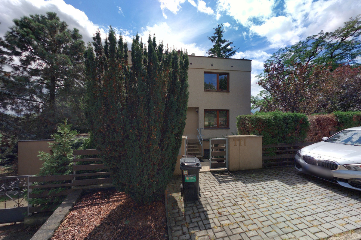 TOBACCO TRADING INTERNATIONAL CZECHOSLOVAKIA, spol. s r.o.