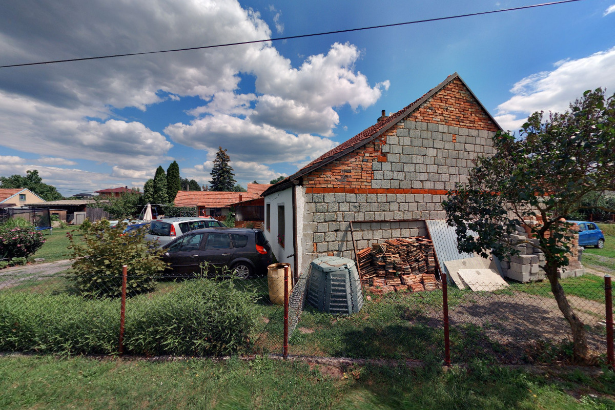 Alexandra Jirásková  - Pedikúra a manikúra