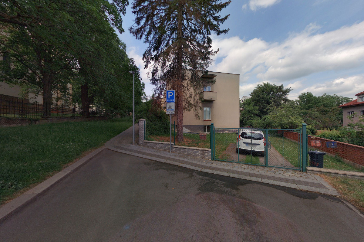 Účetnictví a daně Mrázková foto 2