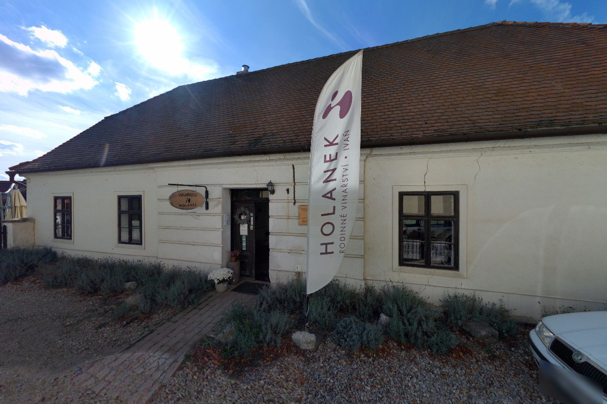 Římskokatolická farnost Ivaň