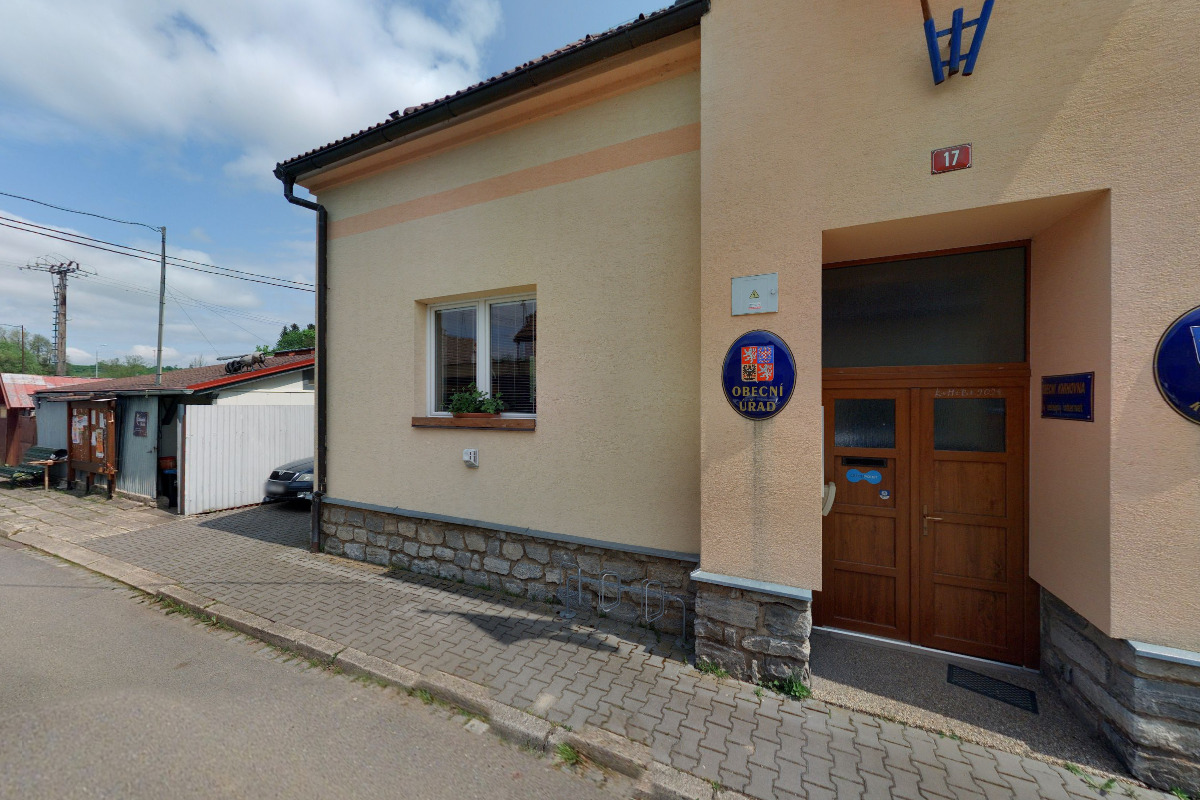 Obecní knihovna Křtěnov