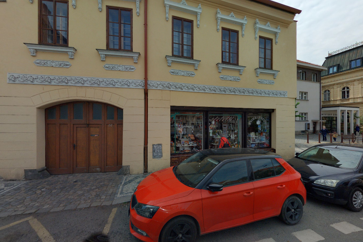 Zdeněk Janák -  East Hauz Fashion