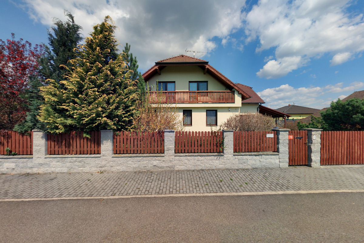 Ing. Lenka Křivánková - instruktor Nordic Walking foto 2