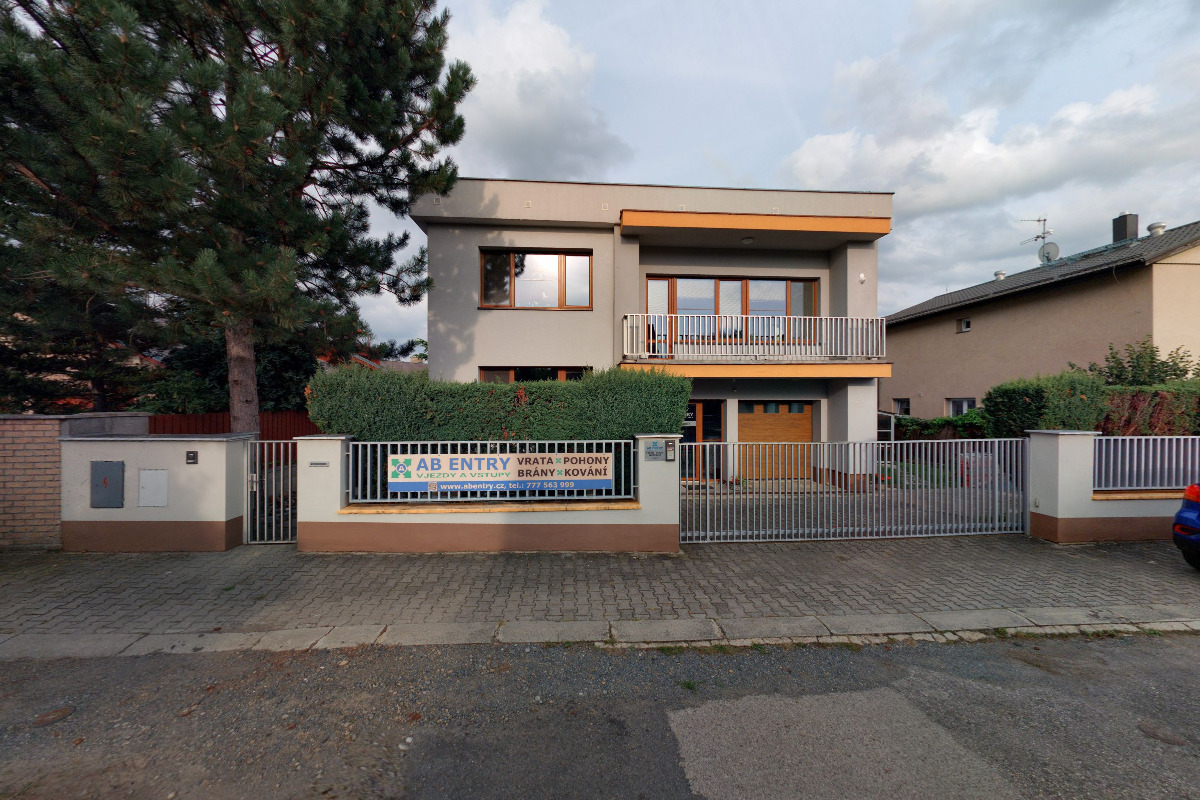 AB ENTRY foto 2