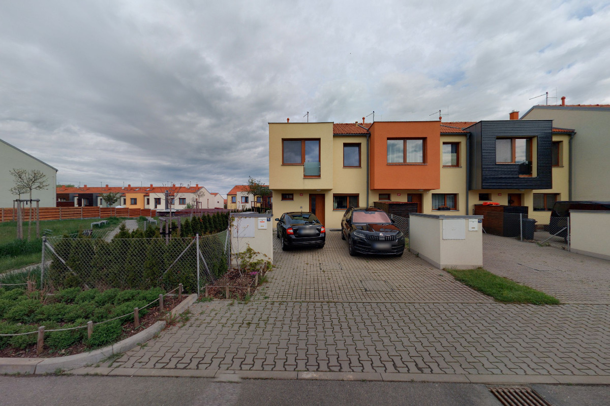 Půjčování profesionálního tepovače Michaela Maková