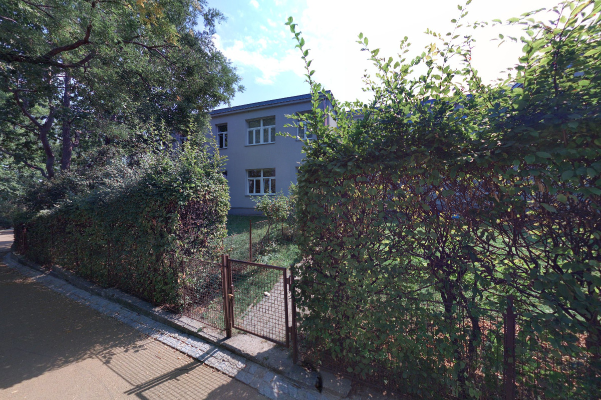 ELITE Rent Central Europe, s.r.o.