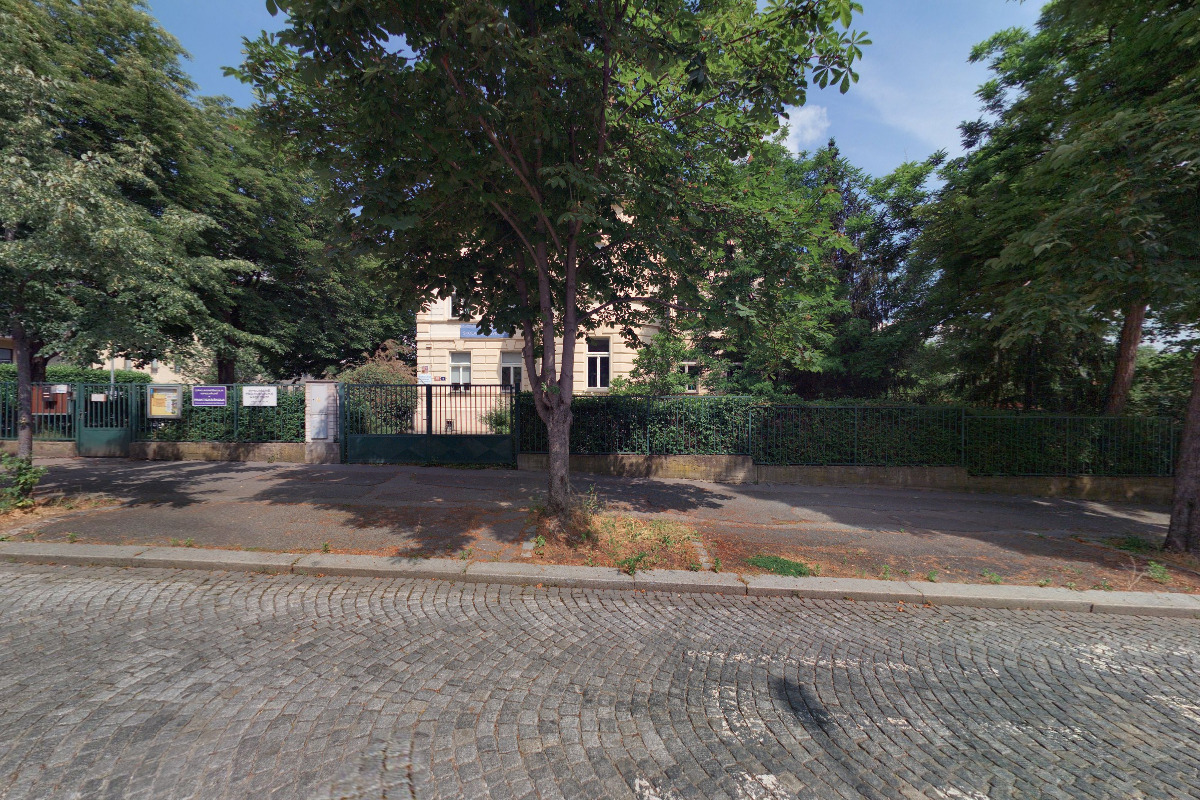 Praktická škola, Praha 6, Rooseveltova