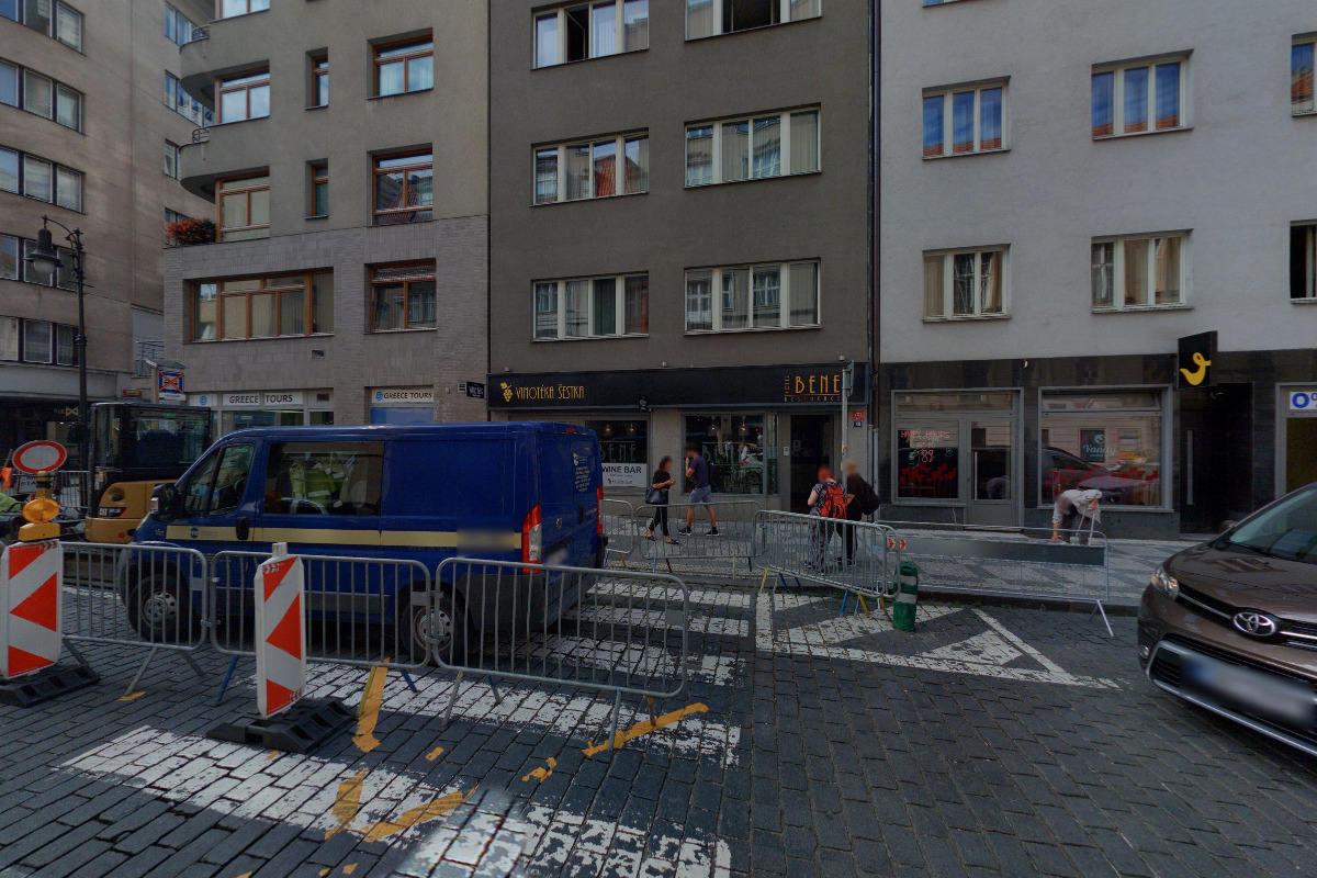 Vinotéka Šestka v Dlouhé