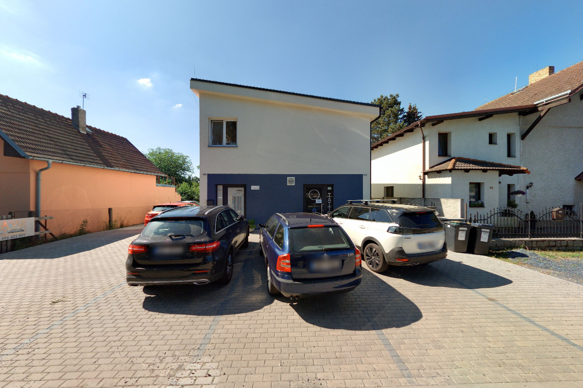 Kadeřnictví a solárium Deja vu