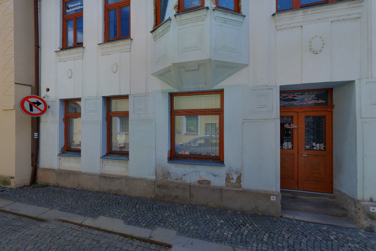 NOBLES BEAUTY STUDIO