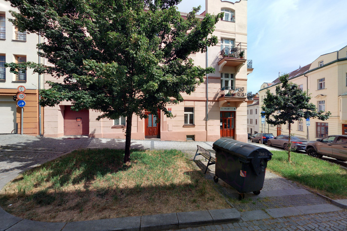 Logic Networks, v.o.s.