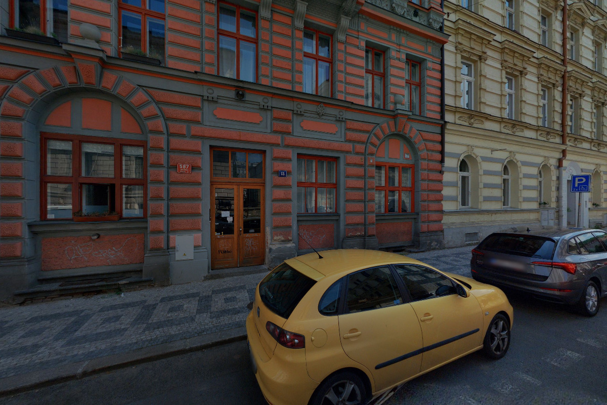 Divadlo Anička a letadýlko