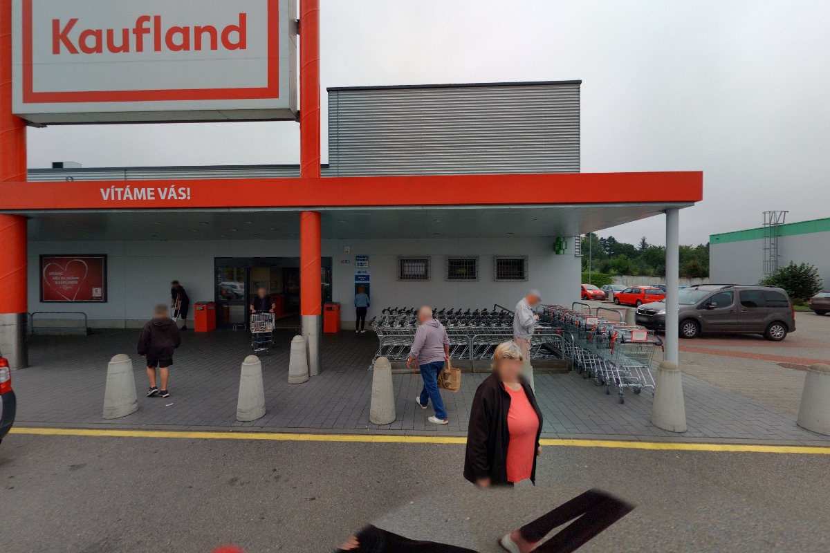 Bankomat České spořitelny foto 1