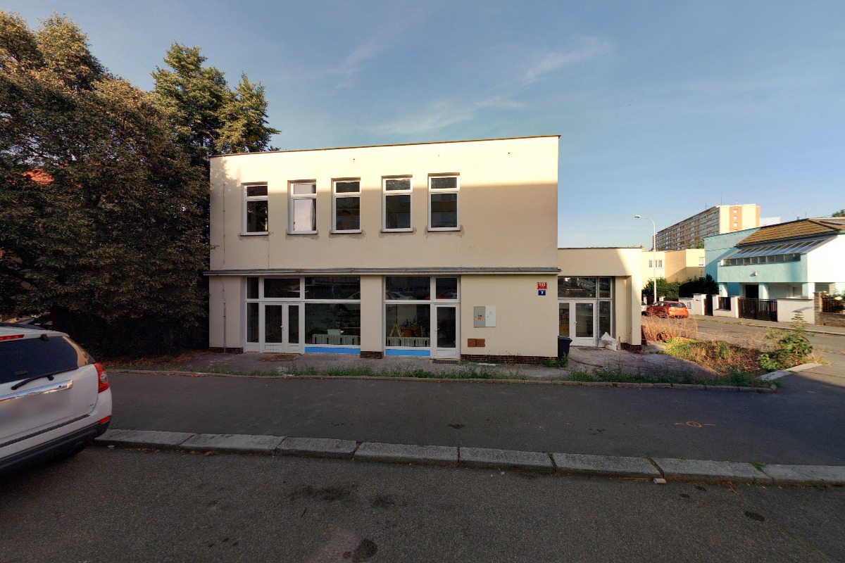 HLADÍK DANCE CENTER