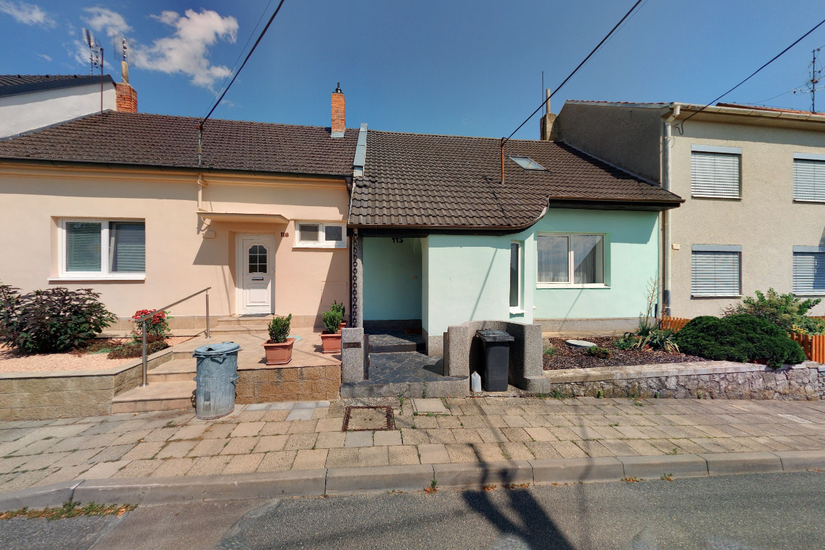 Zakázková výroba nábytku JD