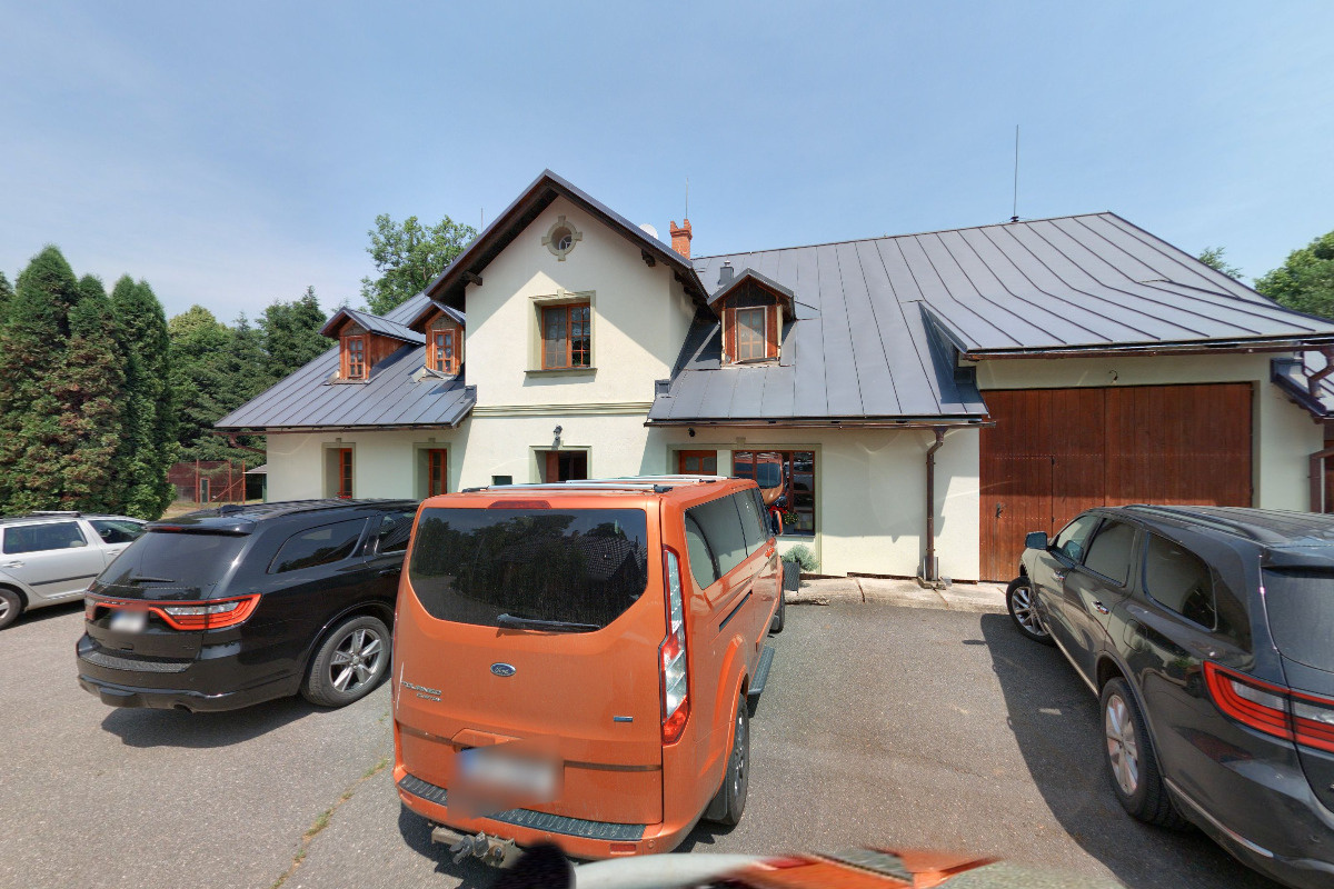 Pavel Hušek - satelity foto 2