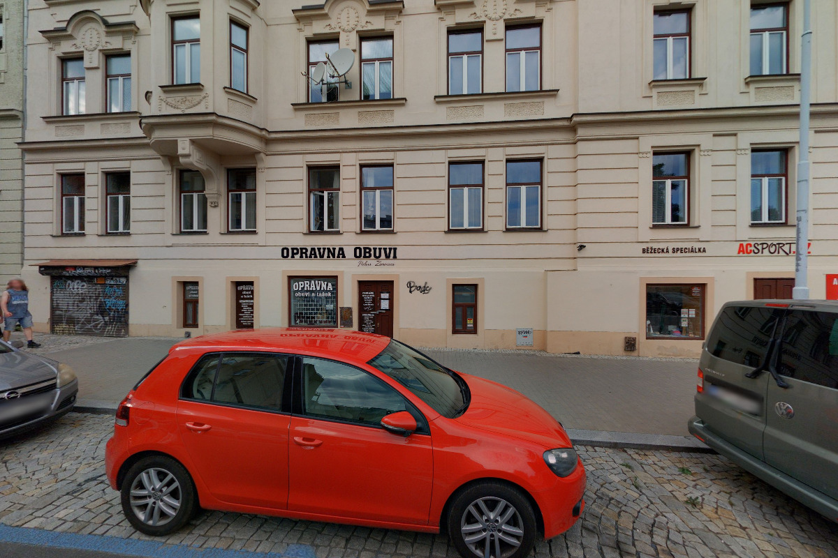 Opravna obuvi, tašek a kufrů - Helena Zemanová foto 4