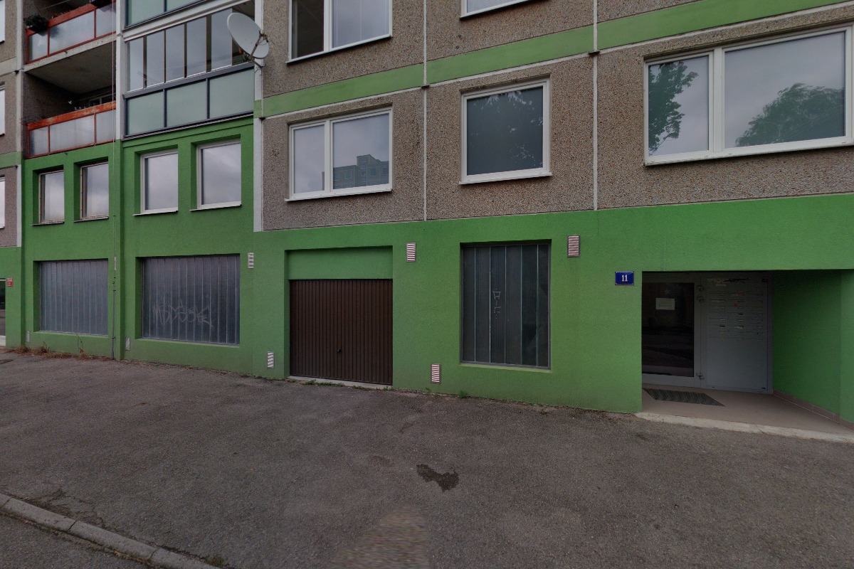 Zuzana Baláčová - Péče o hroby foto 1