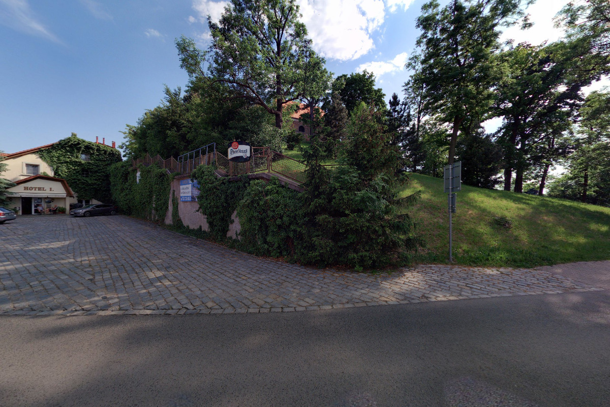 Římskokatolická farnost Čelákovice