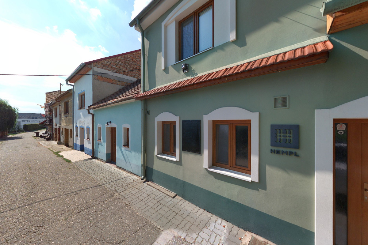 Penzion a Vinný sklep HEMPL