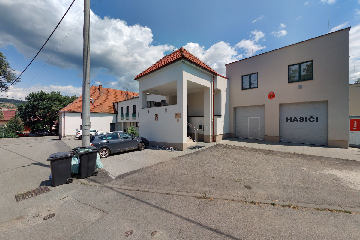 Kovalovice - obec foto 2