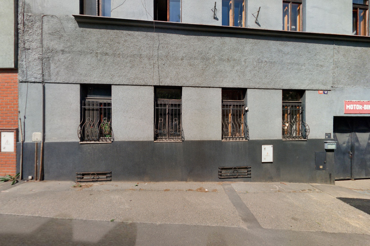 MOTOR-BIKE-SHOP foto 2