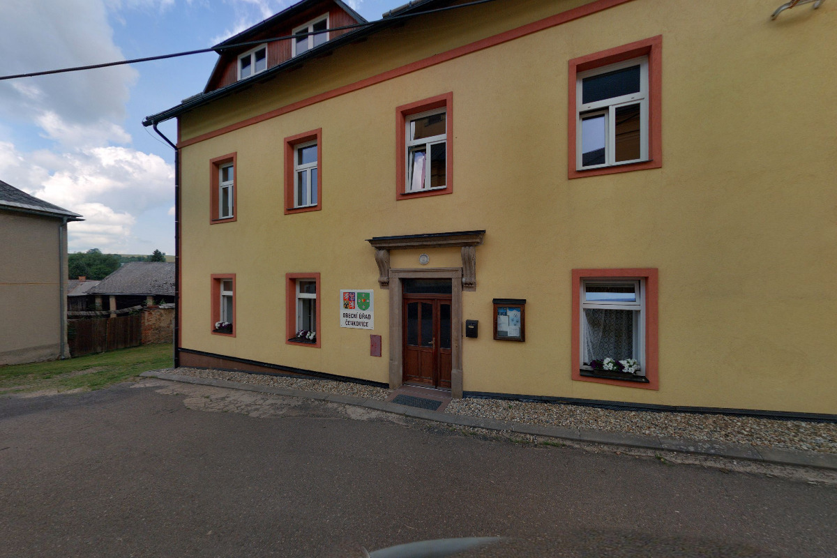 Čenkovice - obecní úřad foto 2