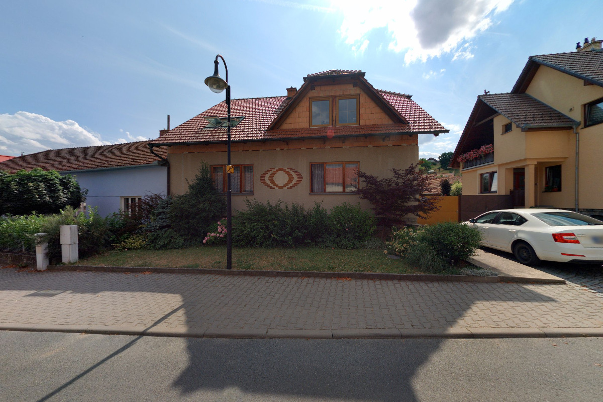 Prodej včelího medu Mokrá