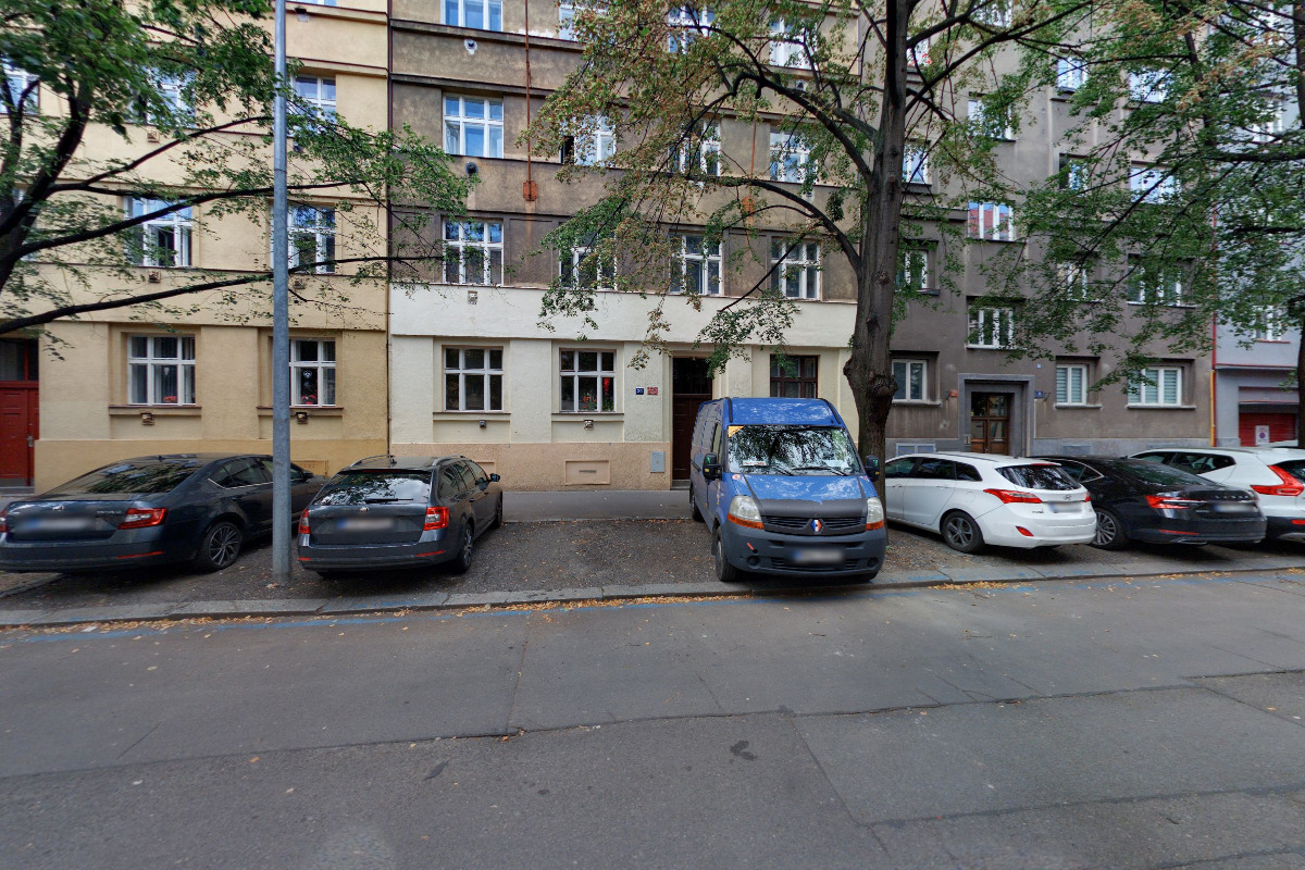 Prague English Football School, s.r.o.