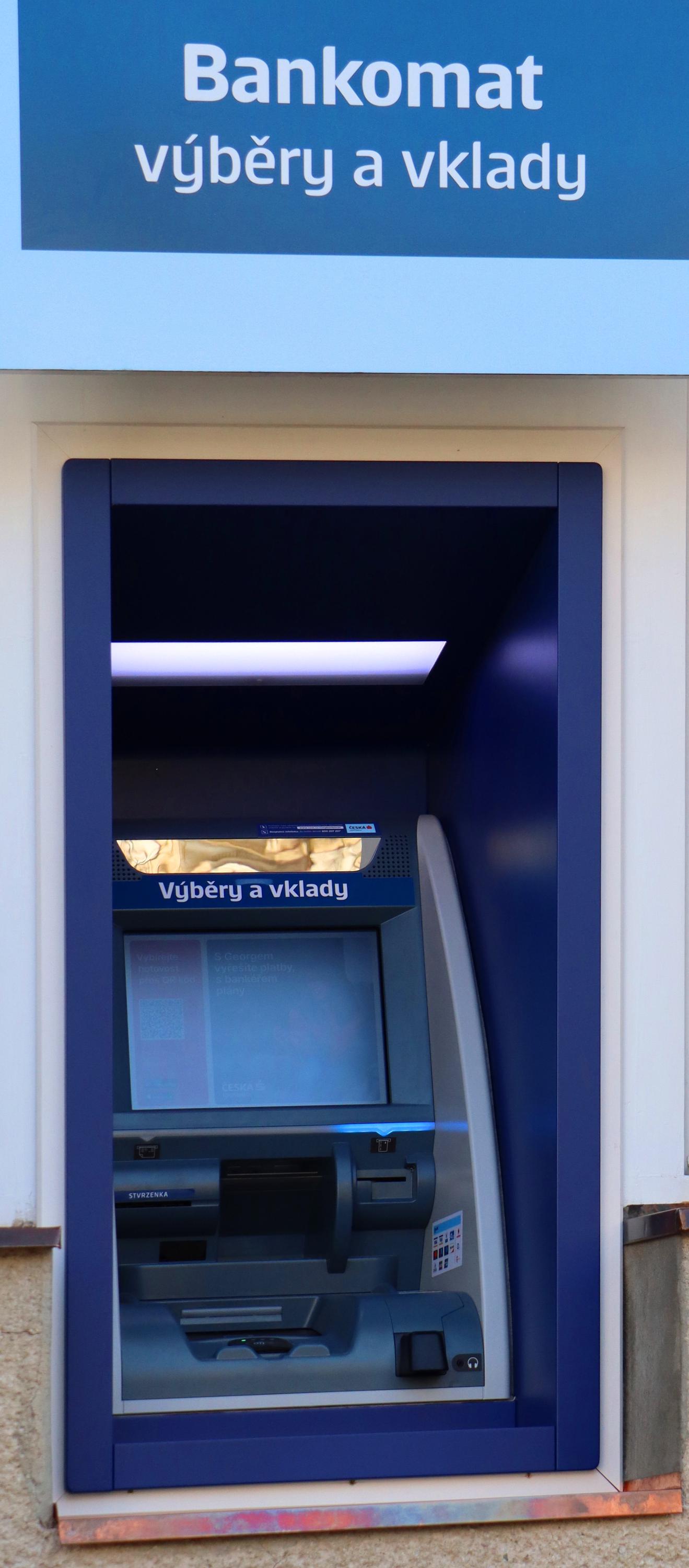 Bankomat České spořitelny foto 4