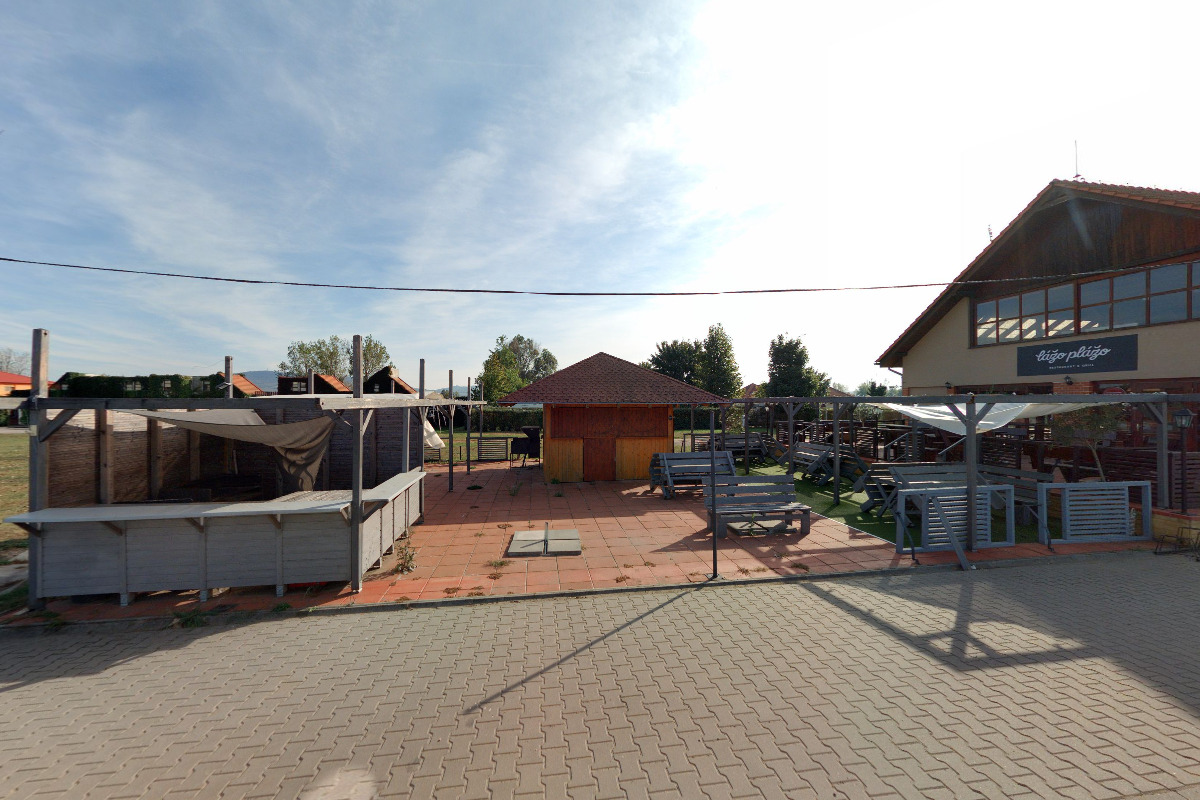 Rychlé občerstvení v areálu ATC Merkur