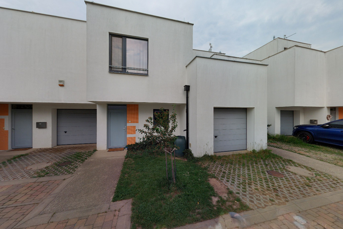 Mgr. Petra Vrábliková, advokát