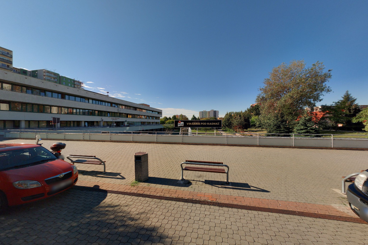 Vinárna Pod Radnicí foto 3