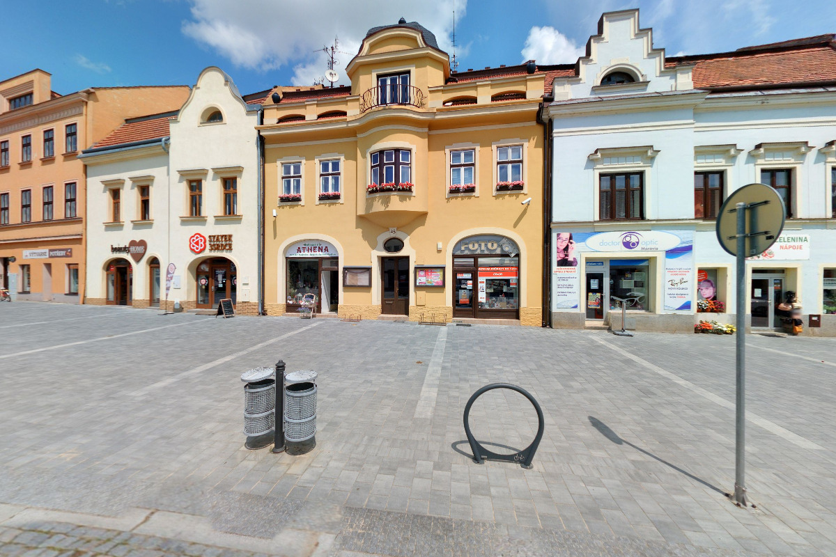 Květinová síň Athéna