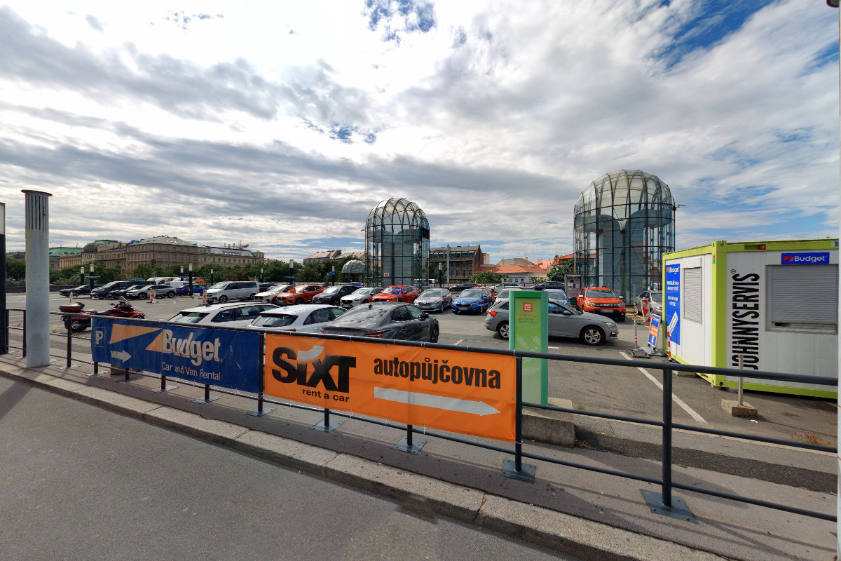 Nabíjecí stanice ČEZ