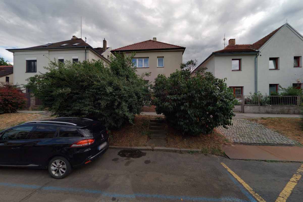 LIBERTY INTERNATIONAL, spol. s r.o.