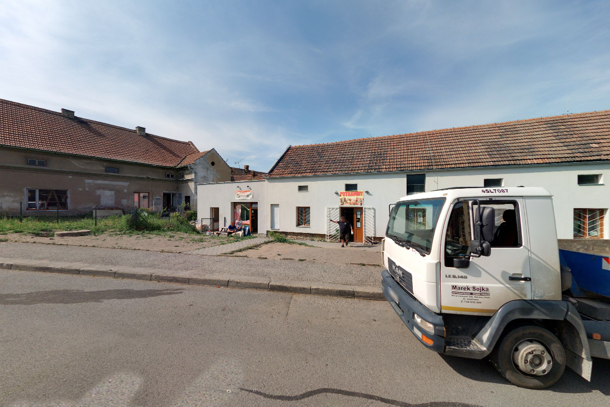 Kebab Delphin Odolena Voda